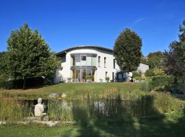 Haus LUNA - Privatzimmer im sonnigen Südburgenland，位于Hackerberg的酒店
