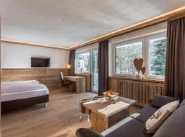 Almhof Kitzlodge - Alpine Lifestyle Hotel