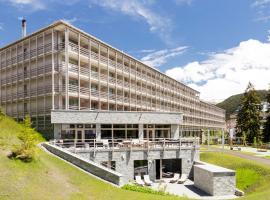 美隆达沃斯瑞士山庄度假酒店，位于达沃斯达沃斯会议中心附近的酒店