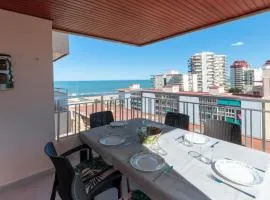 Torres Del Mar