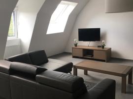 Casa Akuta Airport Flat，位于Kortenberg的酒店