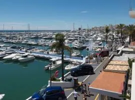 First Line Duplex Puerto Banus Sleeps 8 People
