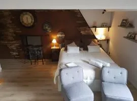 德图尔古尔奈公寓式酒店