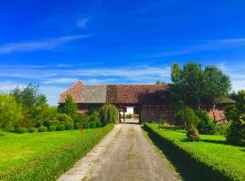 Zagroda Sledziowa Herring Farm，位于Starkowo的酒店
