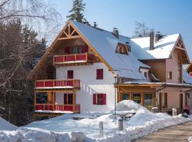 Bolfenk lodge apartment，位于霍茨科波霍尔耶的木屋