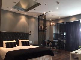 Luxury Suite Hotel Puerto Banus，位于马贝拉的酒店