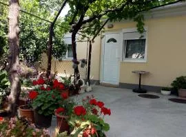 Apartman Lora