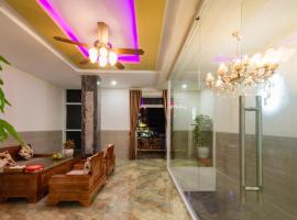 Thoi Binh Hotel，位于Cam Lâm的酒店