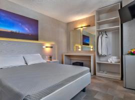Halaris Rooms，位于埃尔莫波利斯锡罗斯岛机场 - JSY附近的酒店