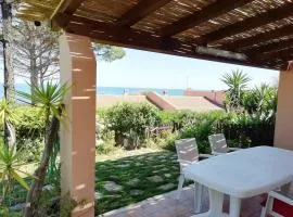 "Ruby Seadragon Holiday Home" a 80 m dal mare con giardino recintato P5584