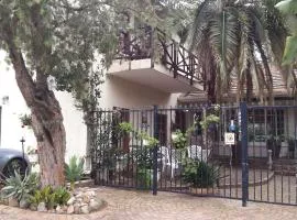 MAVILLA STELLENBOSCH B&B