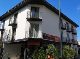 阿克酒店，位于达克斯的酒店
