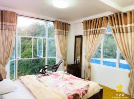 Y2K Holiday Home，位于努沃勒埃利耶的酒店