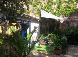 le jardin de MiMi，位于莱齐尼昂科尔比埃的酒店