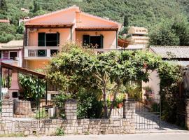 Theodora Corfu Holiday Apartments，位于阿普索斯的酒店