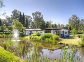 TopParken – Recreatiepark de Wielerbaan，位于瓦赫宁根的别墅