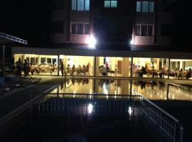 Senam Hotel，位于埃尔代克的酒店