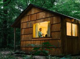 OCHYS Waldfreizeitpark，位于Oberkreuzstetten的酒店