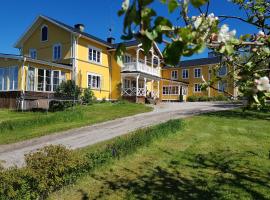 Nygården B&B Hälsingegård，位于Harmånger的酒店