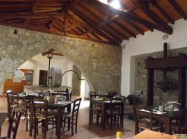 Albergo Diffuso Borgo Gallodoro，位于勒托阳尼的酒店
