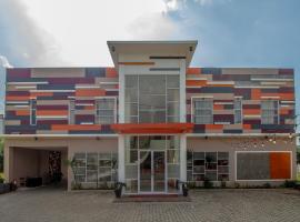 OYO 1017 Regency Hotel，位于Lampung的酒店