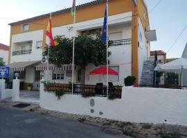 Alojamento Local Familiar，位于蒙福尔蒂纽Monfortinho Hot Springs附近的酒店