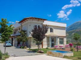 Hotel Veal，位于Tepelenë的酒店