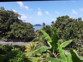 Bambu Hotel&Garden，位于Puerto Lindo的酒店
