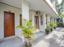 KoolKost near Sunset Road Seminyak - Minimum Stay 30 Nights，位于塞米亚克日落路的酒店