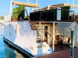 FLOATING SEA HOUSE AURORA