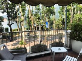 HLL Hotel Lungolago Lecco-Como Lake，位于莱科的酒店