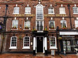 The Kings Arms and Royal Hotel, Godalming, Surrey - The Coaching Inn Group，位于戈德尔明的酒店