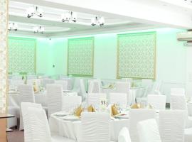 Mya nova events，位于比斯特里察的酒店