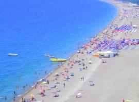 ANTALYA BEACH&HOTEL，位于巴库的酒店