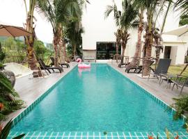 Porestva Hotel Sriracha，位于是拉差的酒店