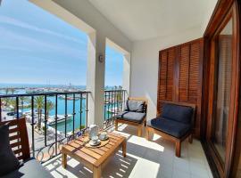 Villa La Palmeraie Puerto de la Duquesa，位于马尼尔瓦的酒店