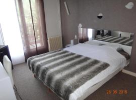 Hotêl Bon Acceuil，位于瓦约纳克斯的酒店