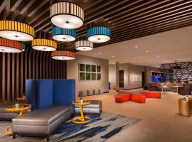 GLo Best Western Nashville Airport，位于纳什维尔的酒店