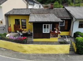 Ferienhaus am Traumpfad，位于Hatzenport的度假屋