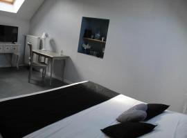 L'Heure Bleue gîtes et chambres d'hôtes，位于Givenchy-en-Gohelle的家庭/亲子酒店