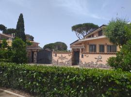 Villa Vittorio，位于Infernetto卡斯特罗马诺名品奥特莱斯附近的酒店