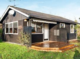 4 person holiday home in Silkeborg，位于Dalsgårde的度假屋