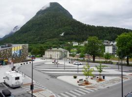 Åndalsnes Sentrum Apartment，位于翁达尔斯内斯的酒店