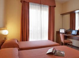 阿坝酒店，位于蒙卡列里的酒店