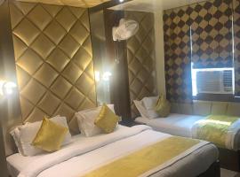 Hotel MMK，位于坎普尔的酒店