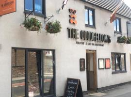 Odddfellows Hotel Bar and Grill，位于卡尔顿的酒店