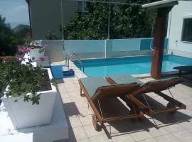 Vila Brig 108 - private swimming pool and jacuzzi