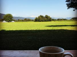 伍德豪斯住宿加早餐旅馆，位于Brezje的浪漫度假酒店