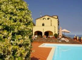 CASA VACANZE SANTI