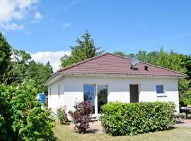 Ferienhaus Falkenhagen mit Garten